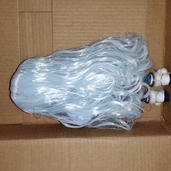 Na Na Na Surprise Doll - Picture 3 of 4